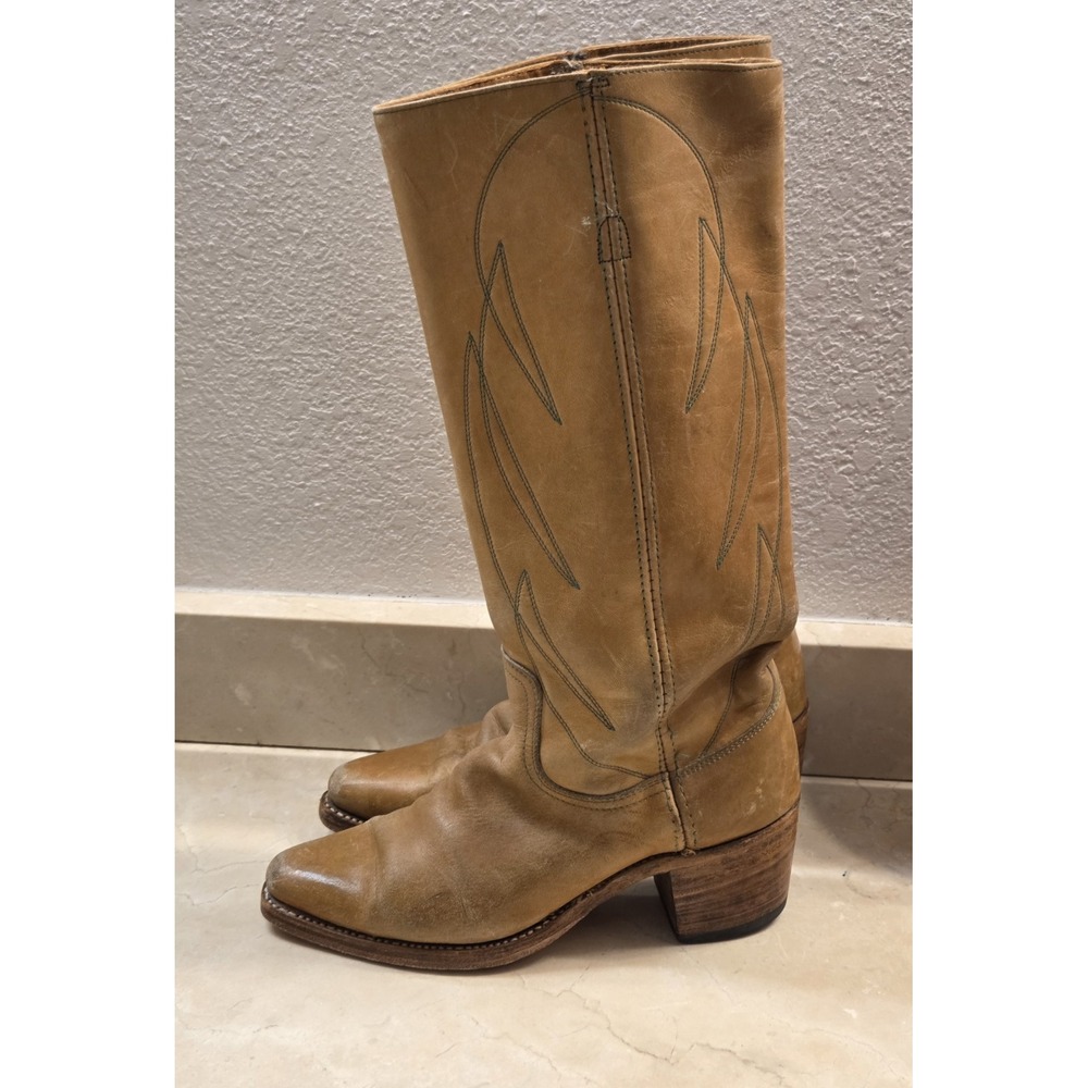 Frye Tan tall vintage *rare* high heel, Leather Cowboy Knee-High Boots